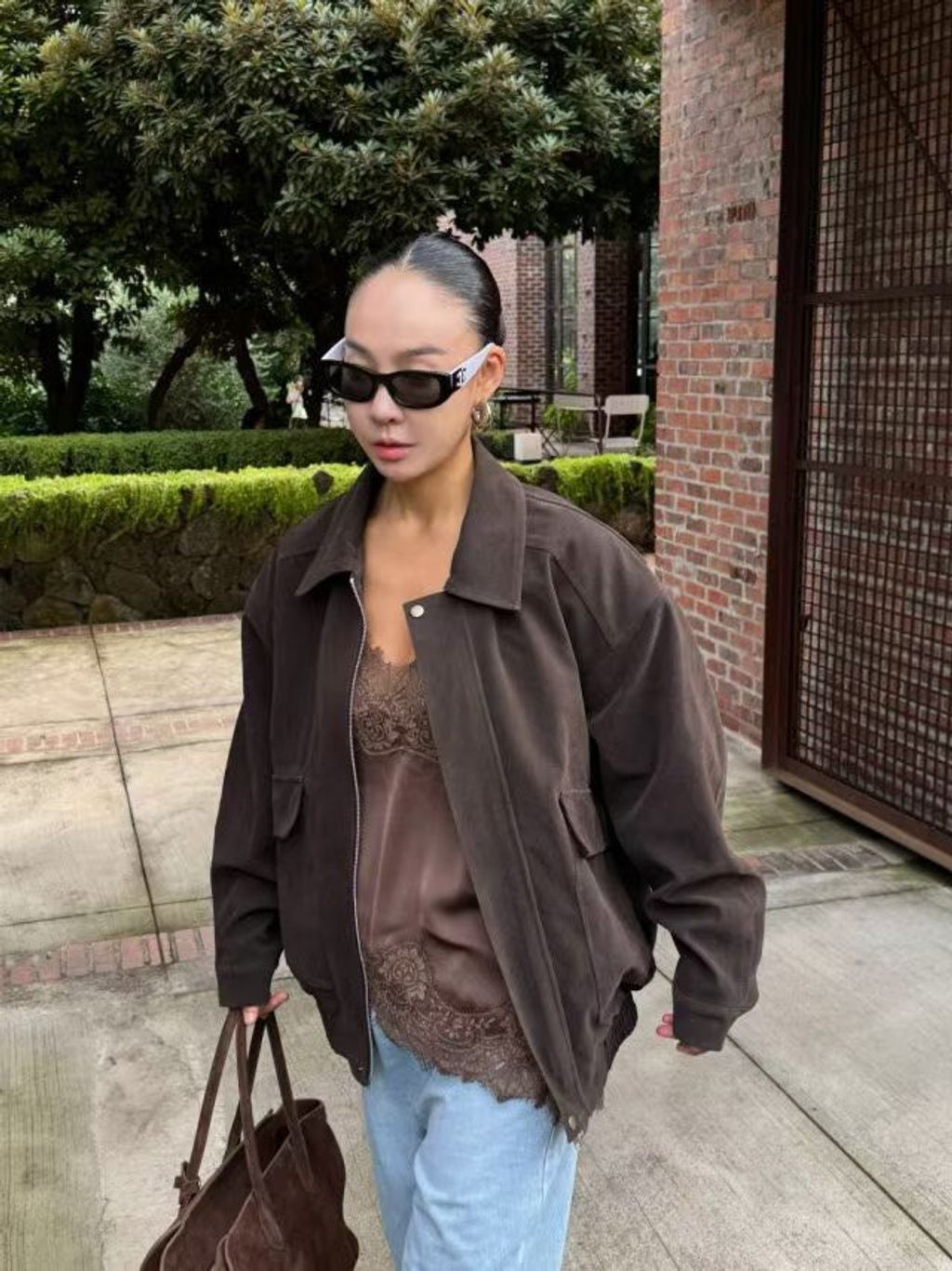 1CB15918-1BA7-4EE4-A9BB-92D26442E62D