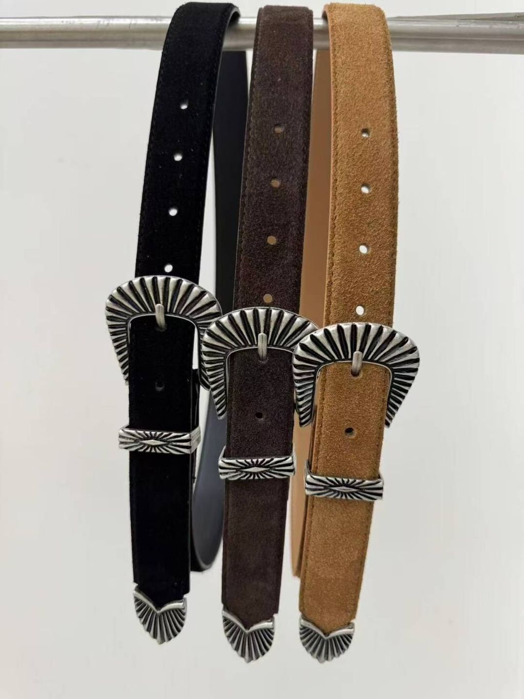 4ADF9329-B1D4-472A-97AD-22672C0E74F8