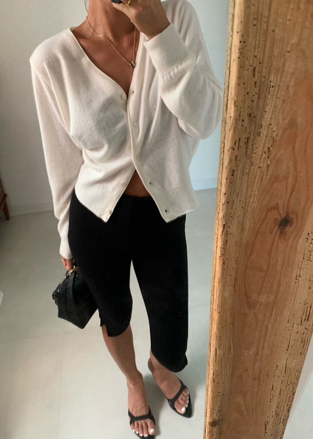 81B7C67C-76F4-4403-8EA3-E7C811803C67