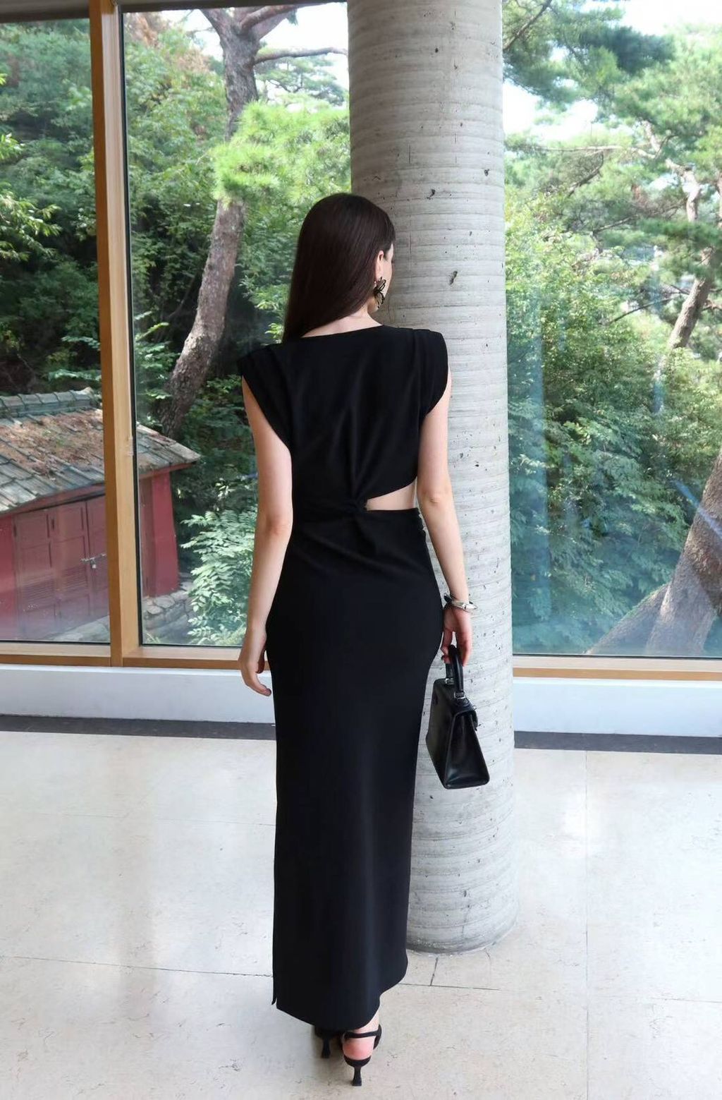 F286B432-423F-42C7-8AFD-27A796469103