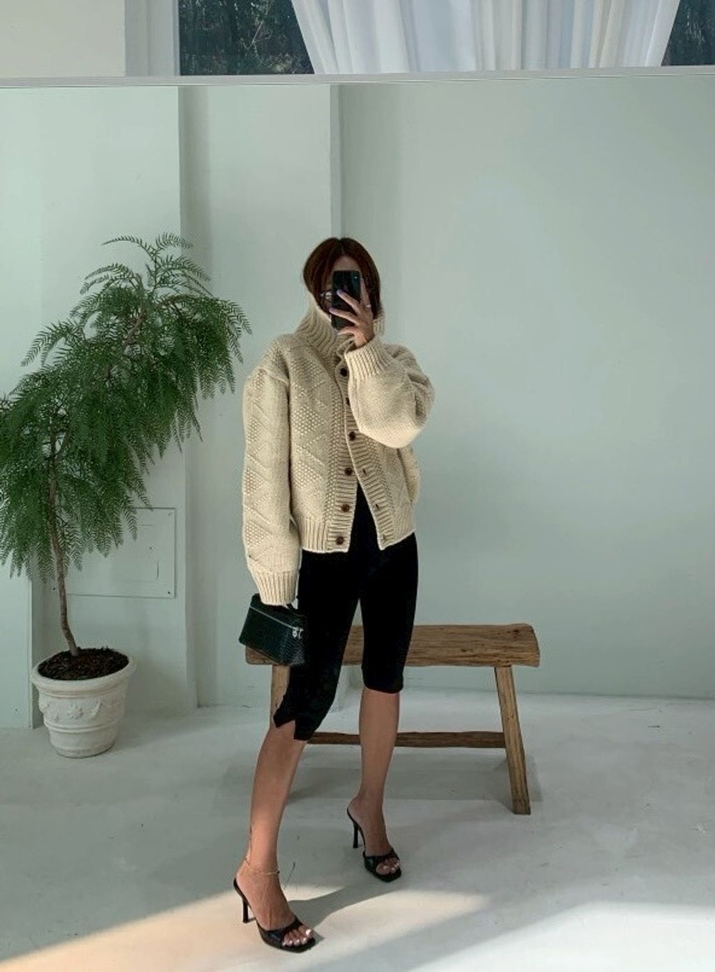 F4308C56-E1F5-47B7-A3DE-4E67E0562818