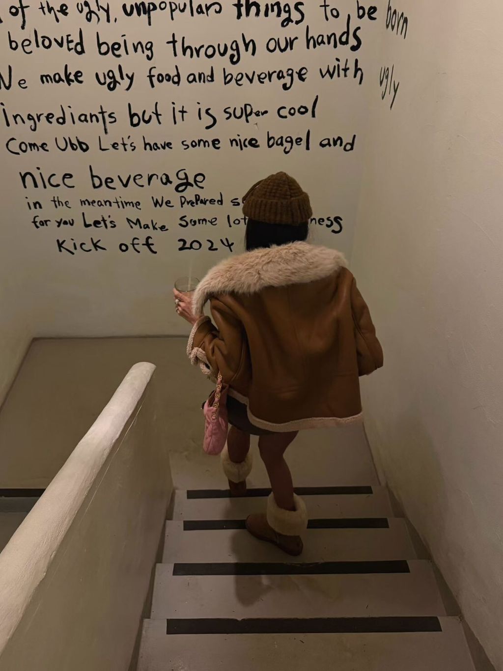 4A2AA3C0-41E2-464F-A44A-3015DA09AF24