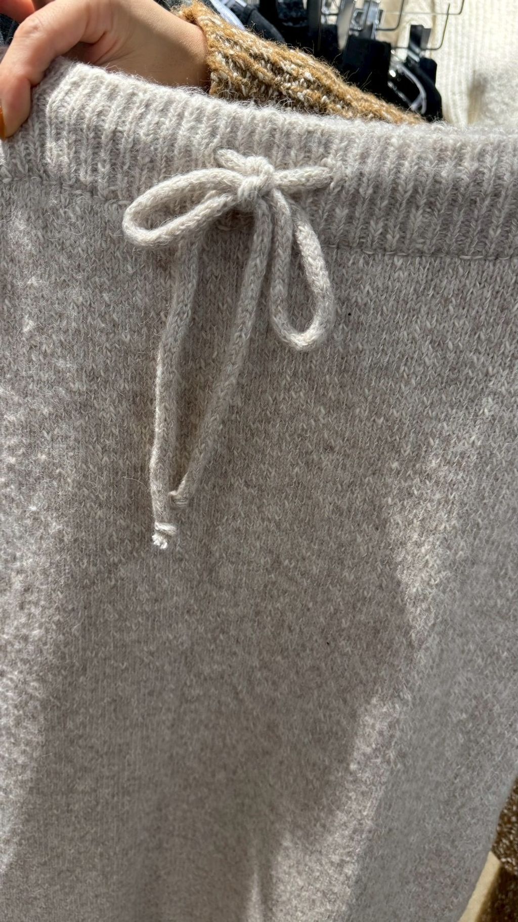 7E7954CF-825C-4973-8BCB-D73D925B80B2