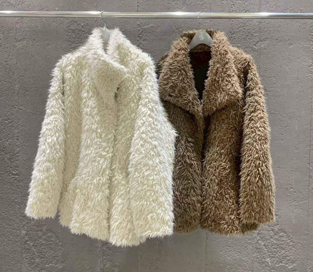 BF6A9B34-AD58-408B-90F4-C4CF606D4428