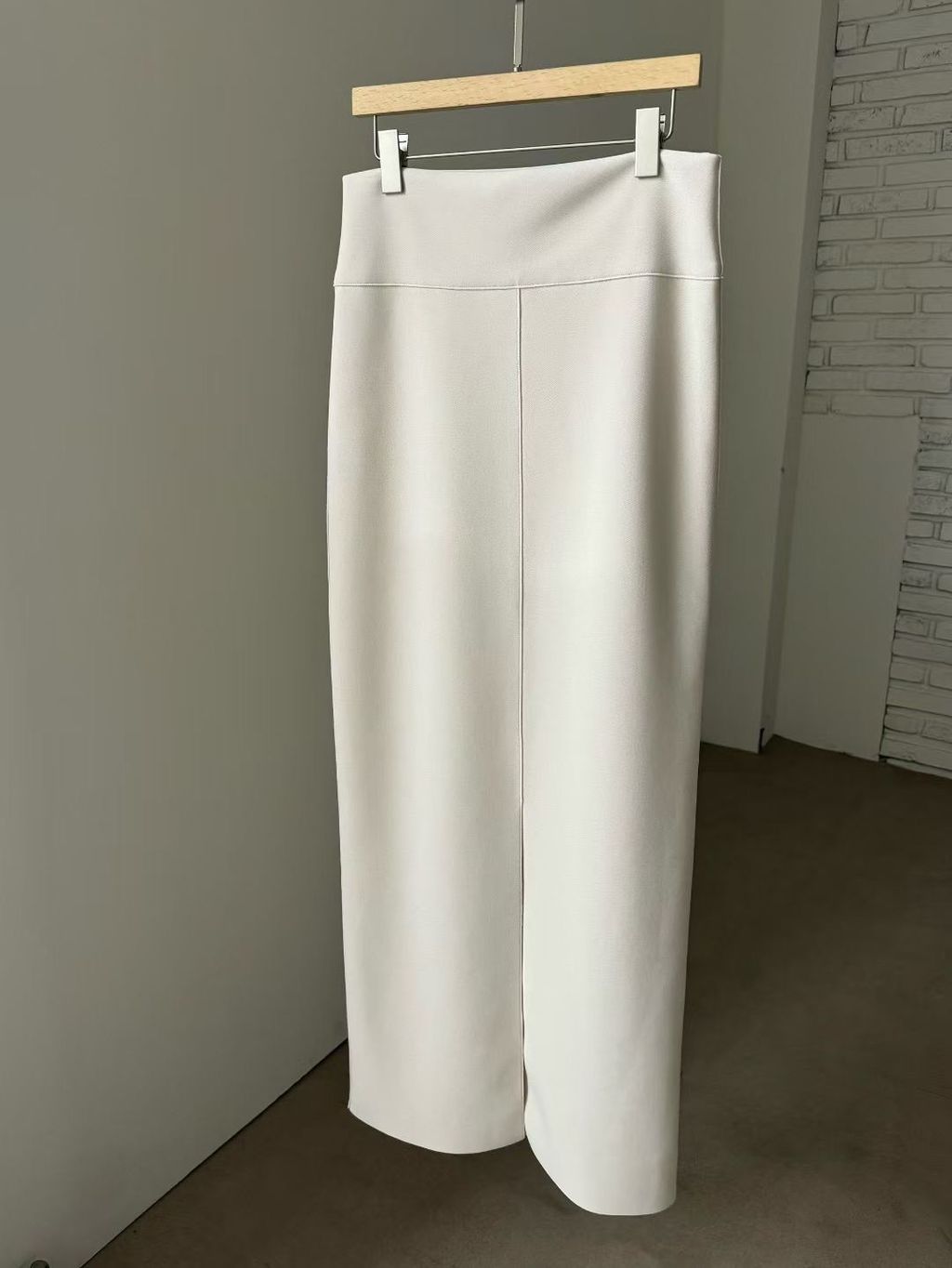 3E8A39A6-E124-4EB1-A336-AFCC122B5346