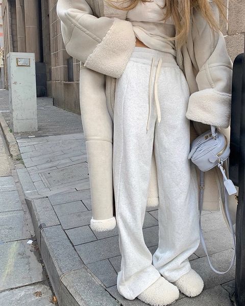 05490E9B-1038-44F0-ABA9-9D80779413C6