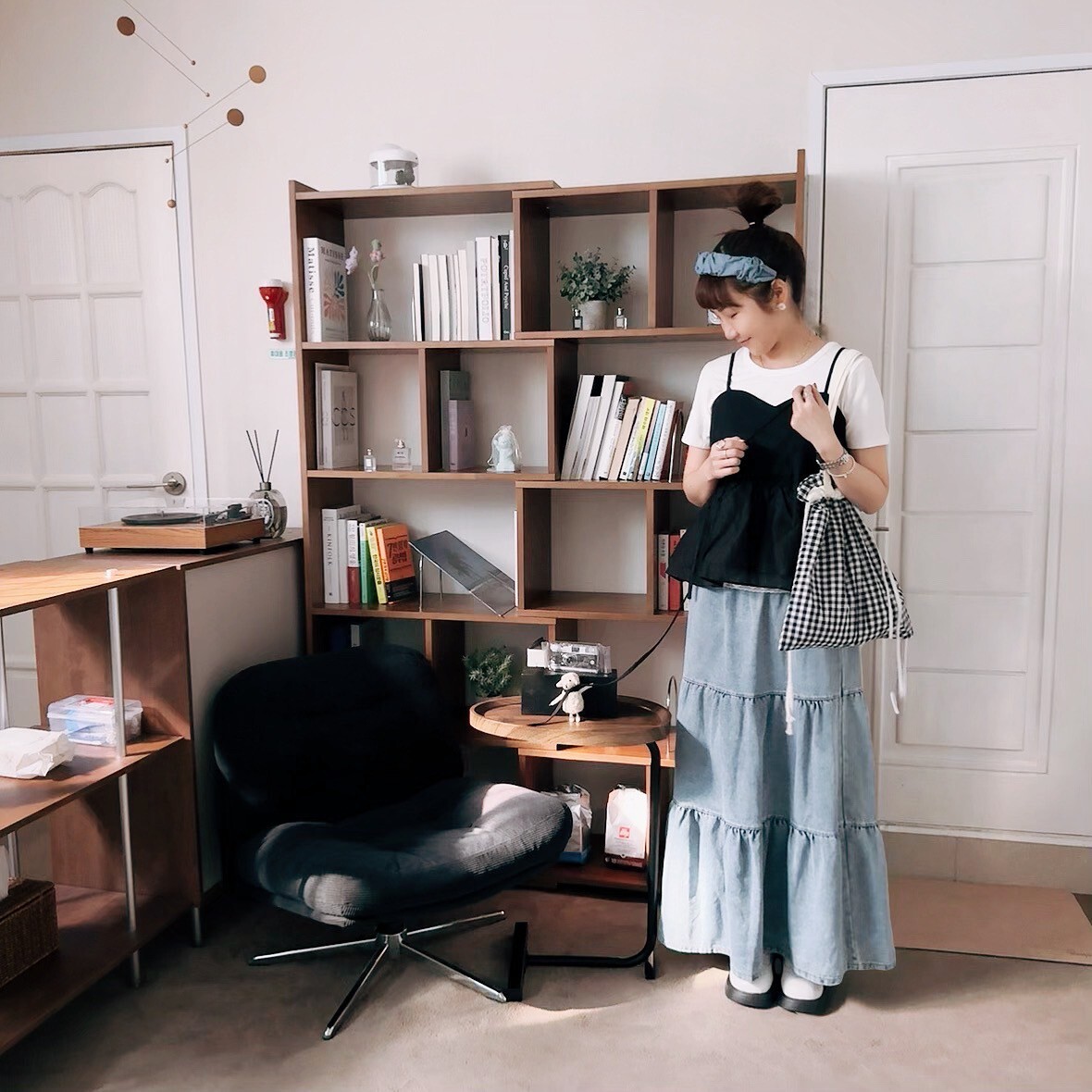 LINE_ALBUM_202548 _1_250409_15