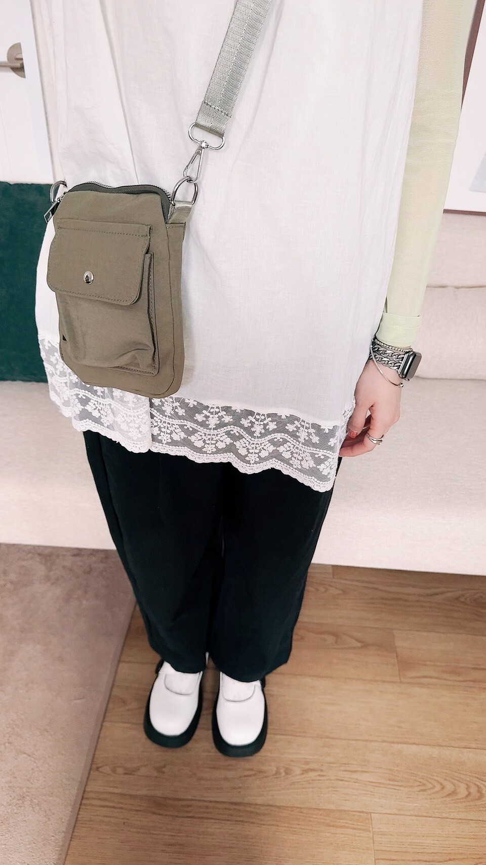 LINE_ALBUM_202548 _4_250409_12