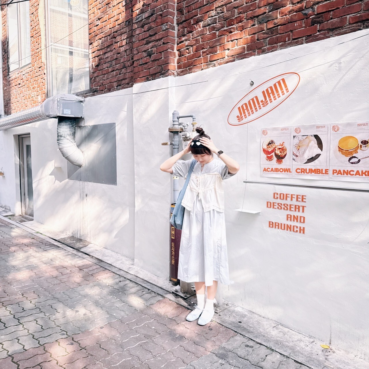 LINE_ALBUM_202593 _4_250904_1