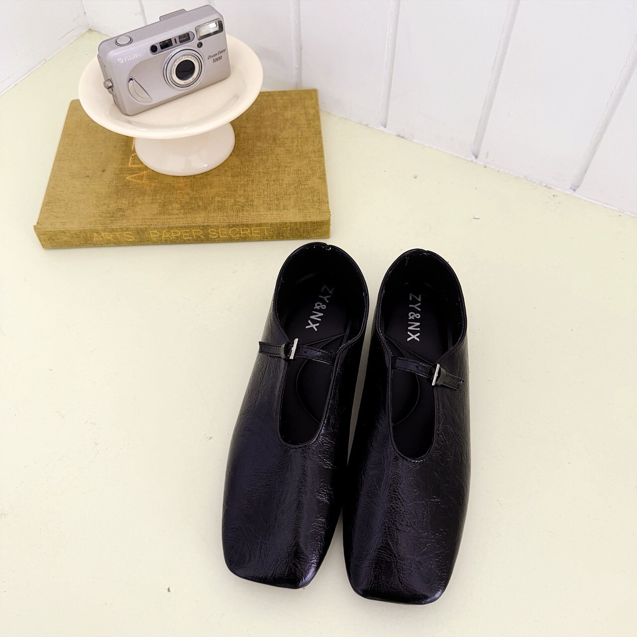 LINE_ALBUM_1_251109_18