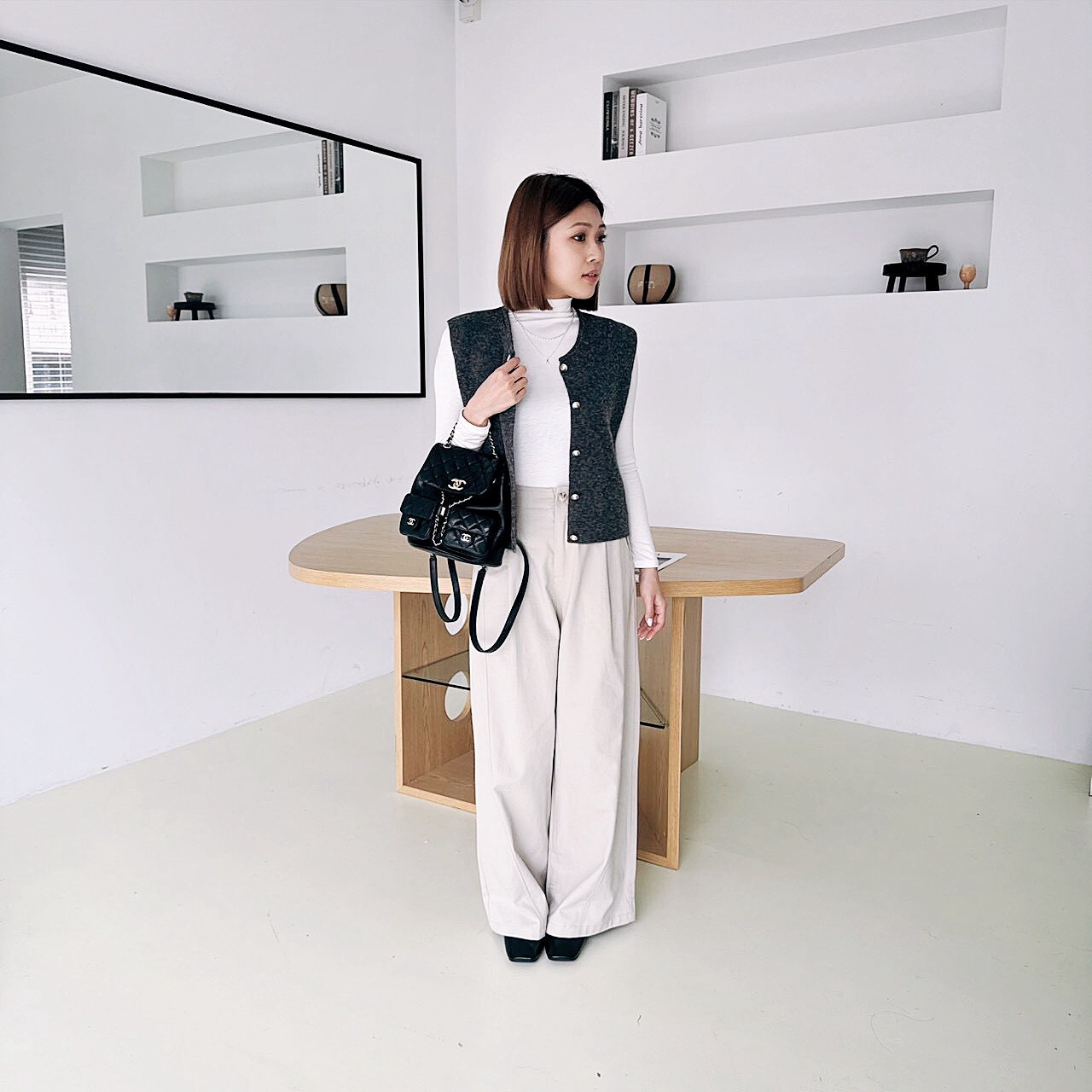 LINE_ALBUM_6_251109_12