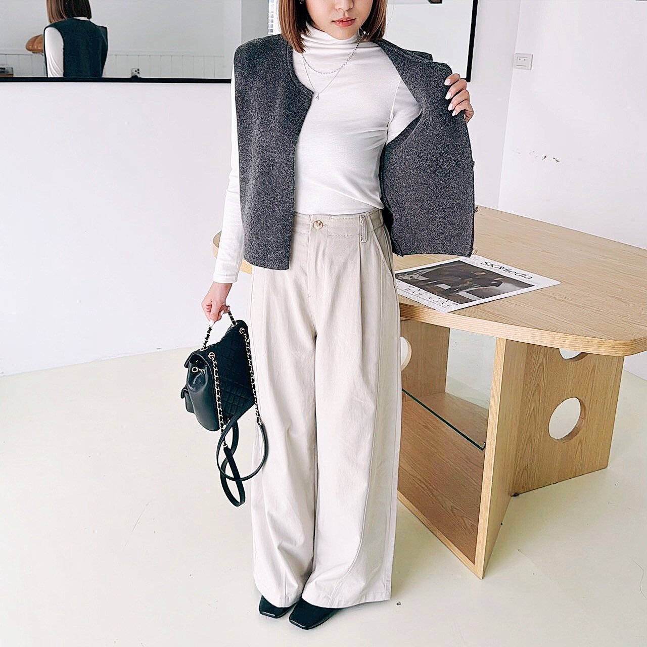 LINE_ALBUM_6_251109_20