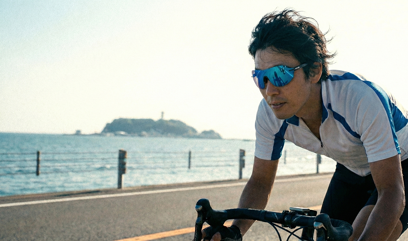 Altalist KISOU 3D 曲面鏡片側面特寫