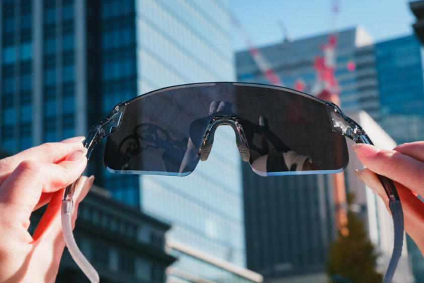 Altalist HAYATE R2 側面特寫，展示輕量化無框設計