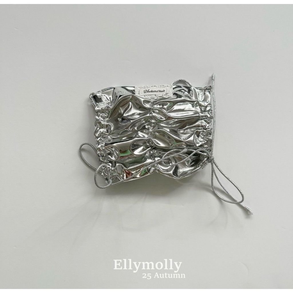 tw-11134207-820li-mlrwoc92h69t8d