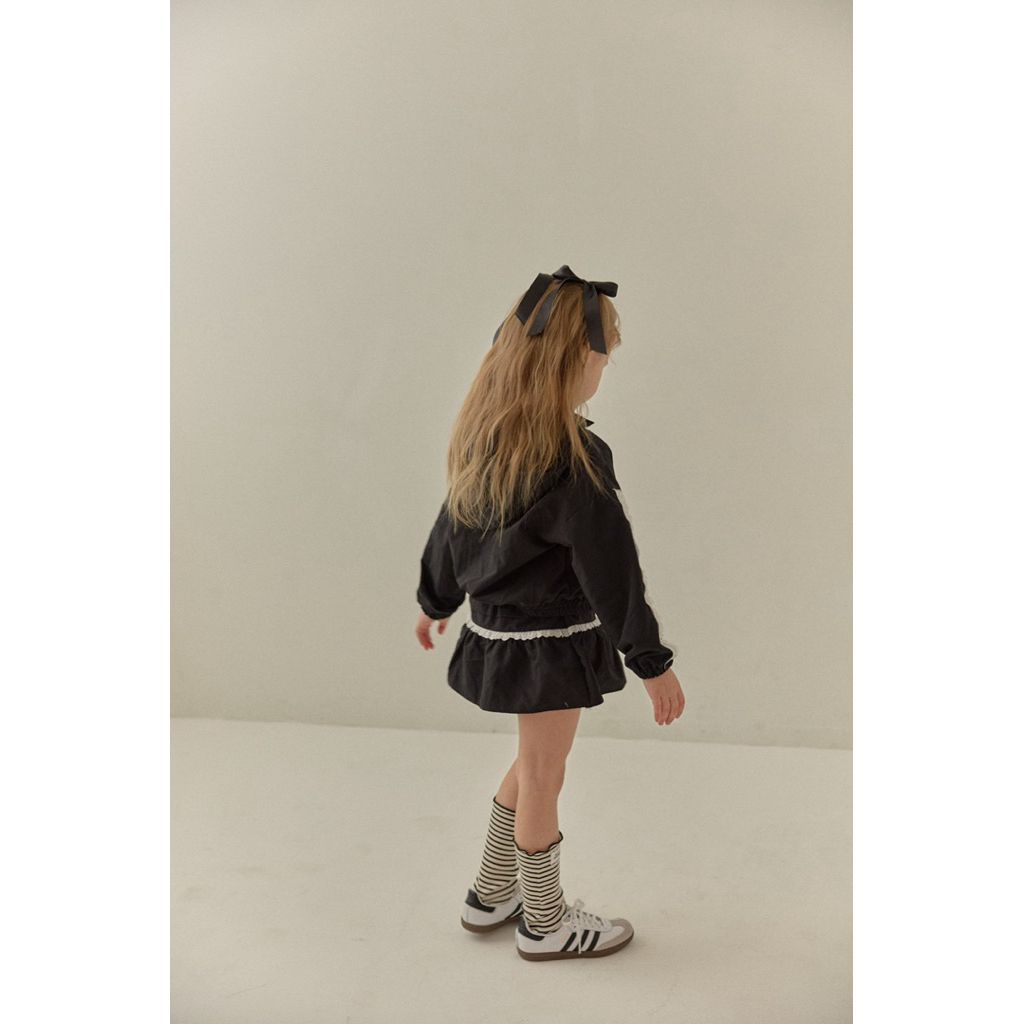 tw-11134207-820lf-mlt5jo8fpjwlc0