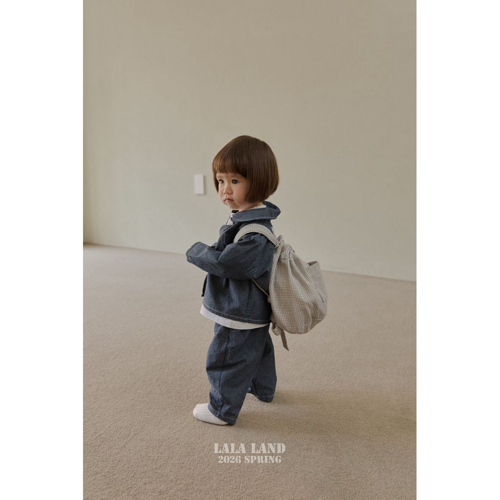 tw-11134207-820lg-mluf7t68svt475