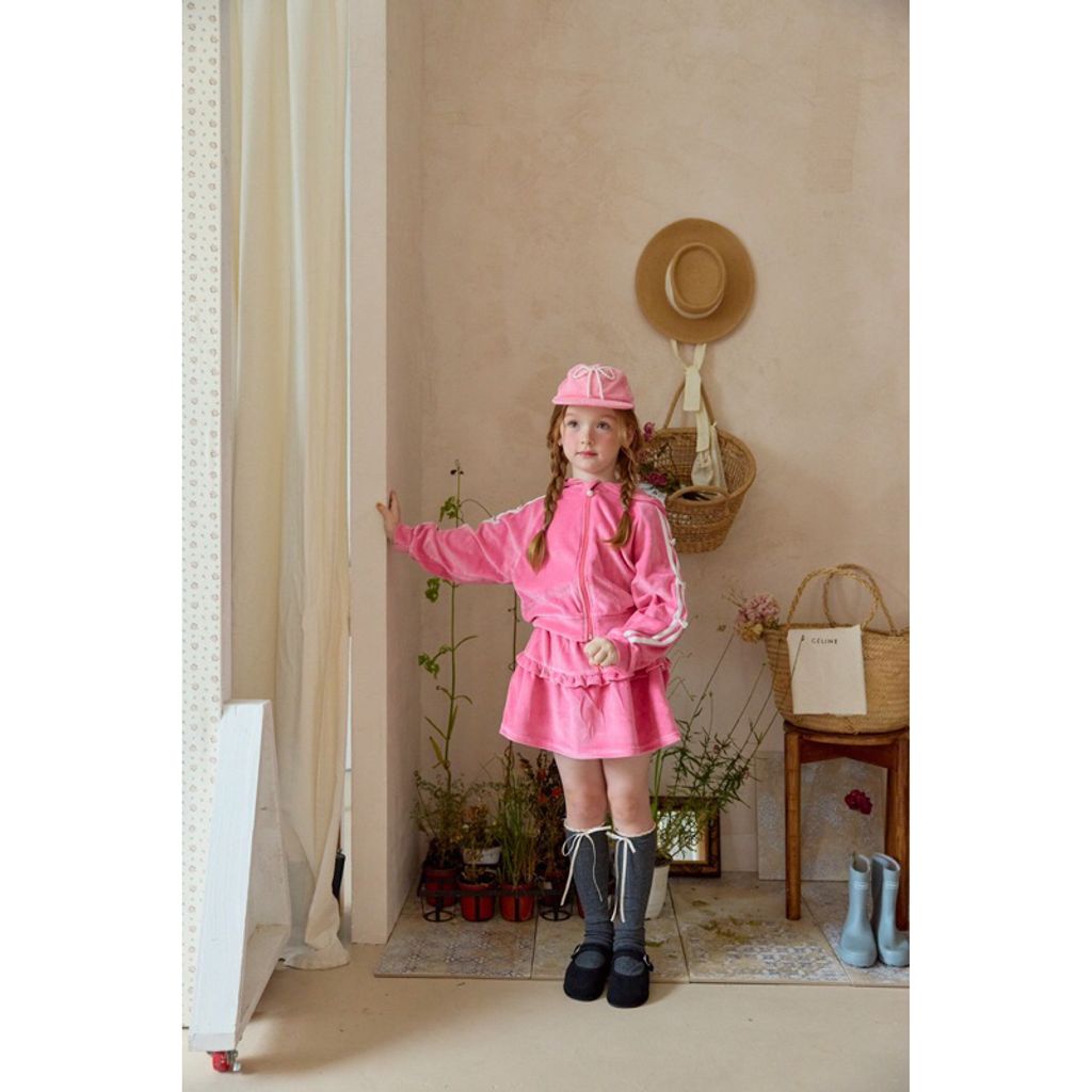 tw-11134207-7rasj-m0u3pom712vn5d