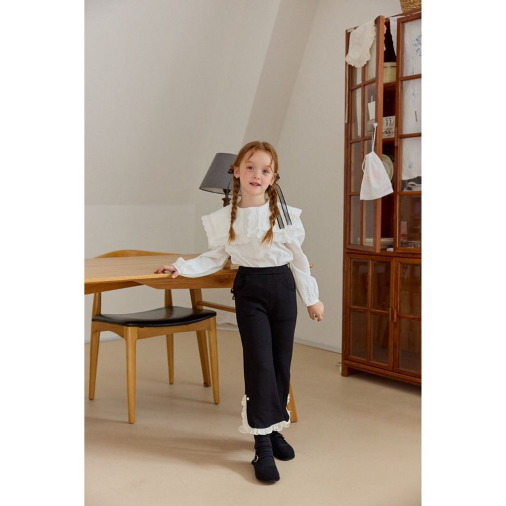 tw-11134207-7rasj-m0u62l7b84x3eb