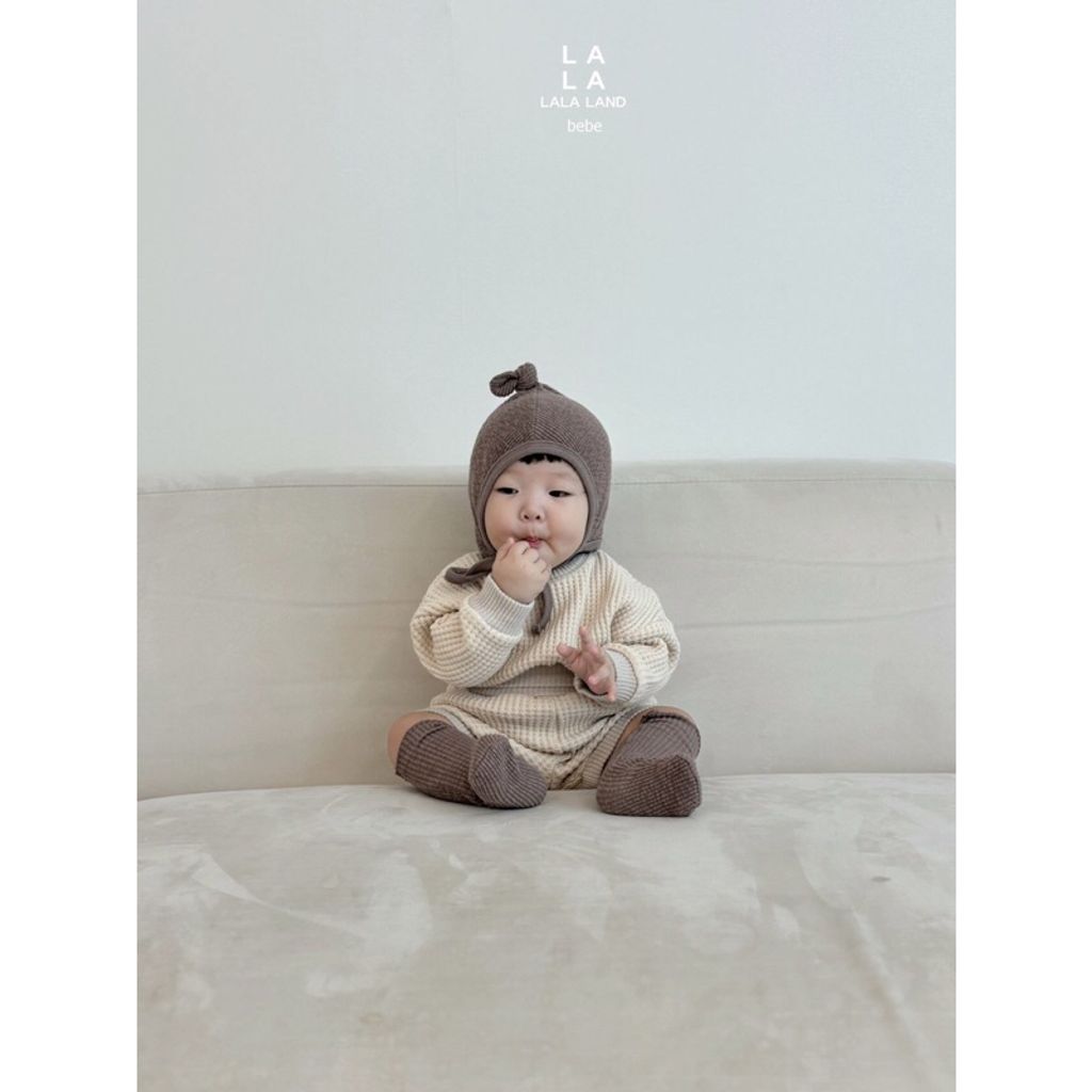 tw-11134207-7rasi-m0ogp96a8ixf79