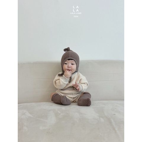 tw-11134207-7rasi-m0ogp96a8ixf79