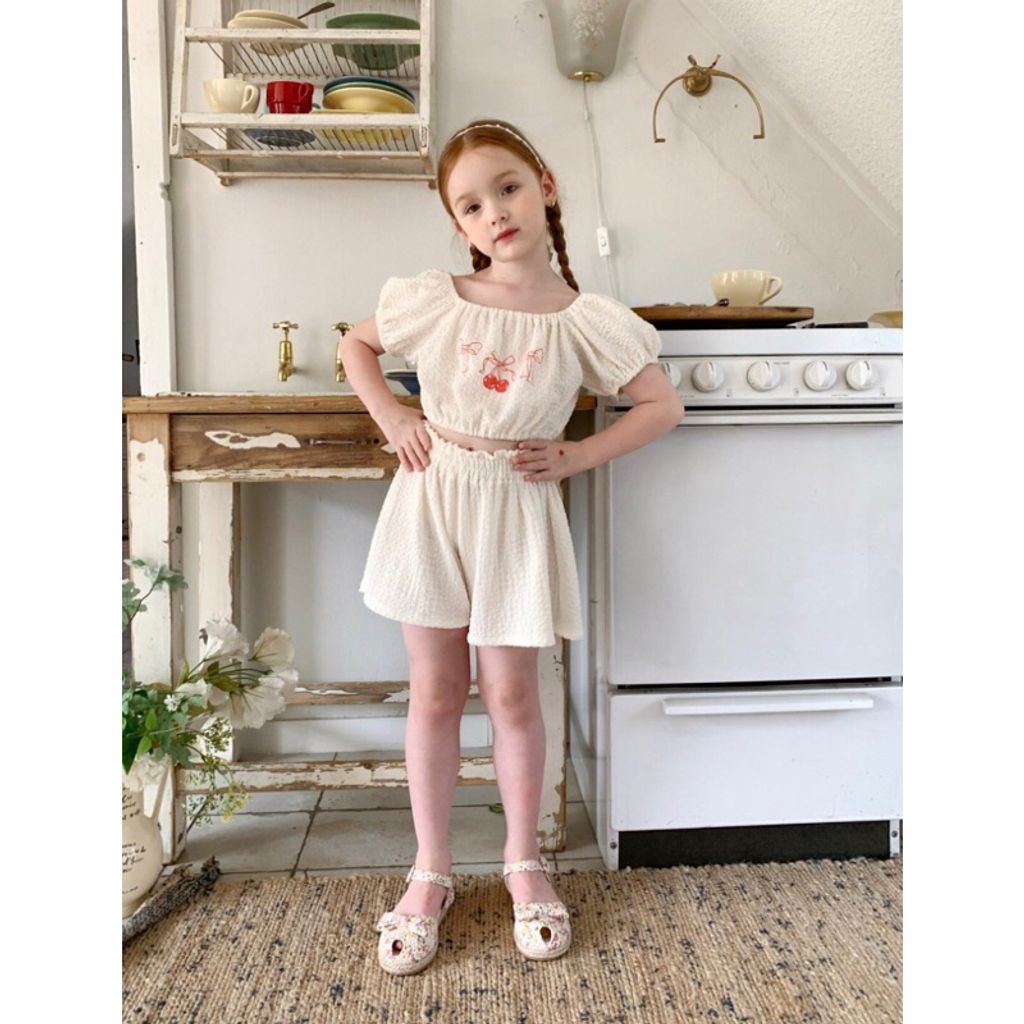 tw-11134207-7r992-ly9fvhz8jaqm70