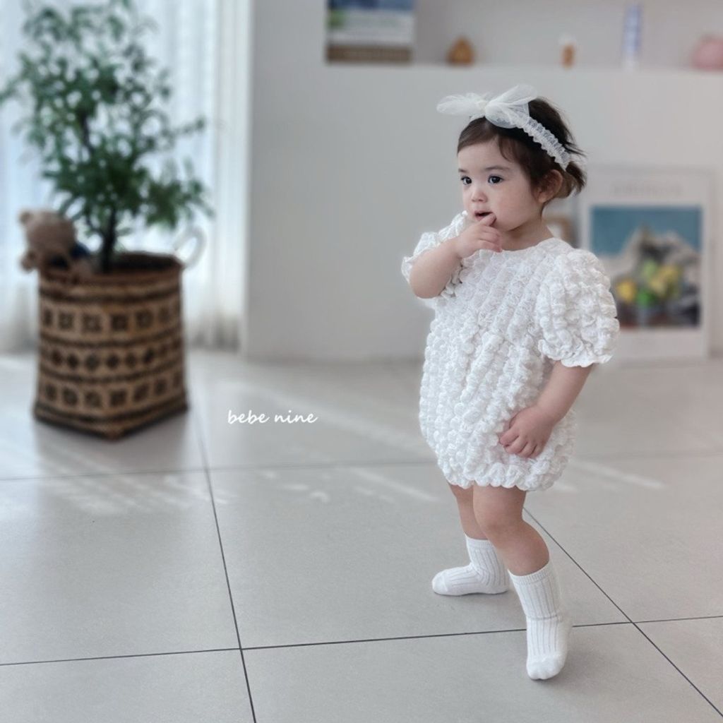 tw-11134207-7rbke-m9mniy95ojc640