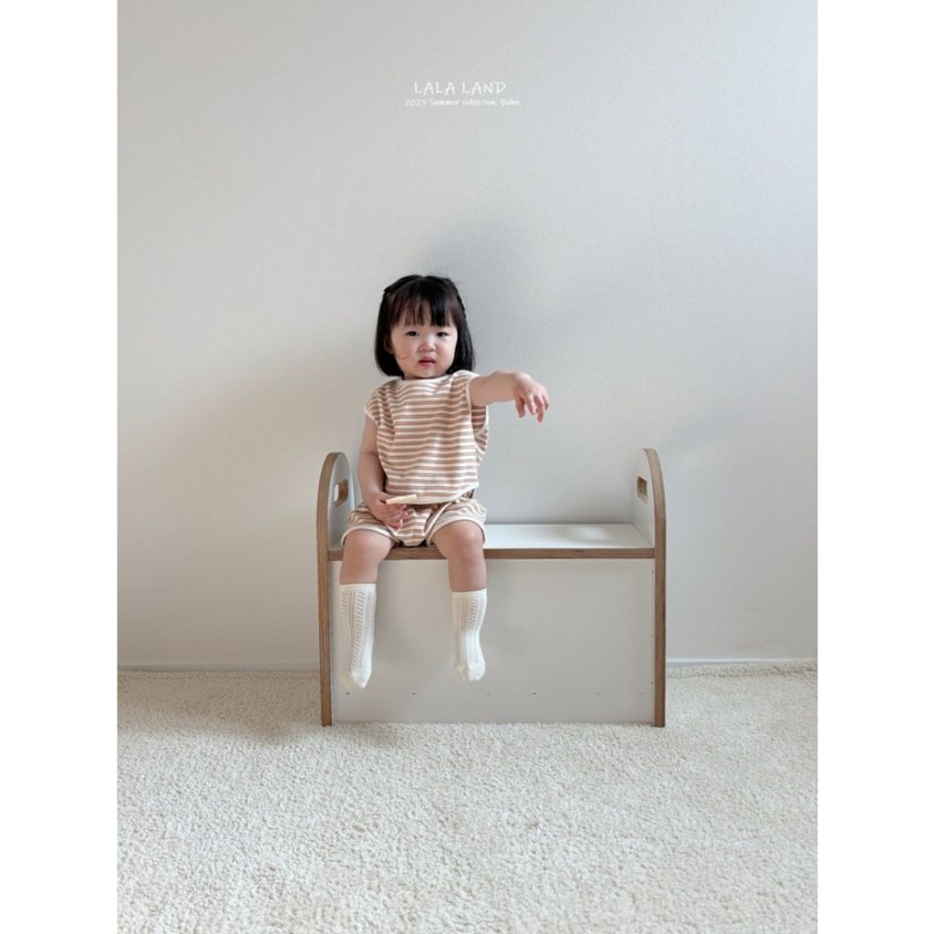 tw-11134207-7rbkb-ma4h257x2r9u8b