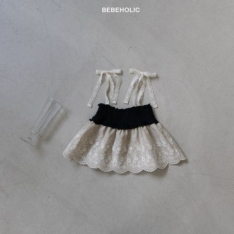 tw-11134207-7ra0m-mcyqfnscmzi878