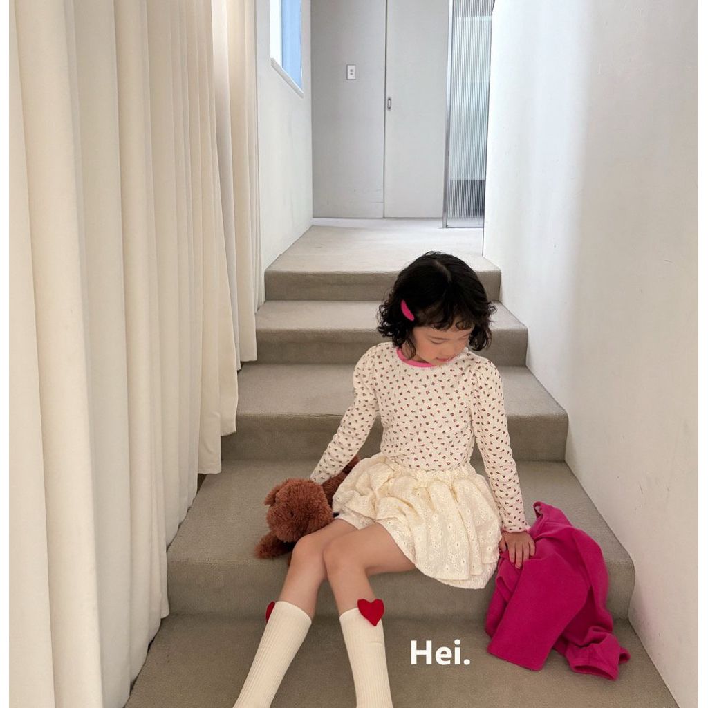 tw-11134207-81ztd-mfi9k3u9ut5602