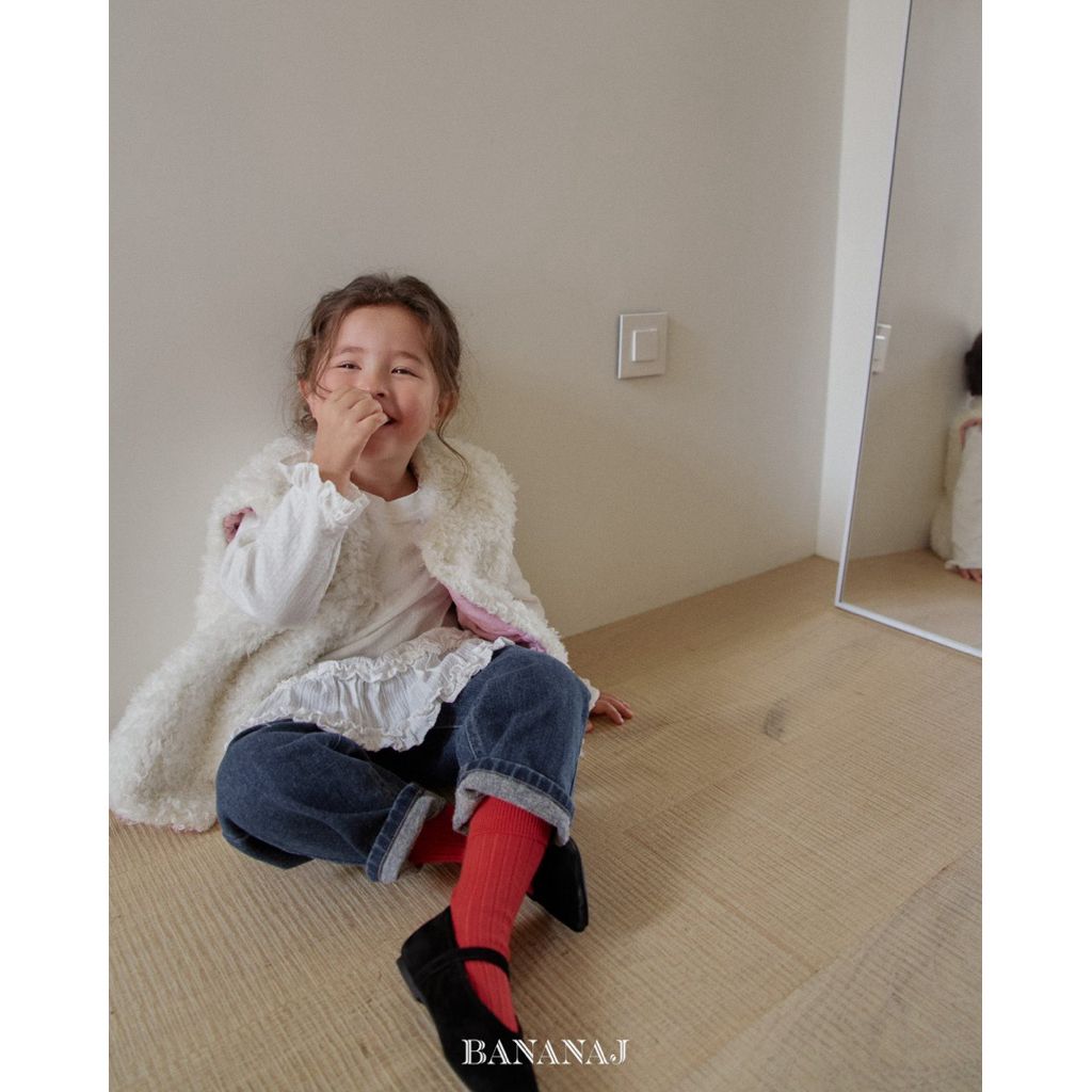 tw-11134207-81ztm-mio8xabutsld67