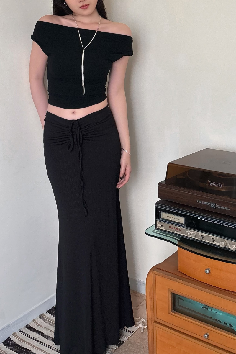 扭結褶皺感一字領Bra Top_2_800x1200