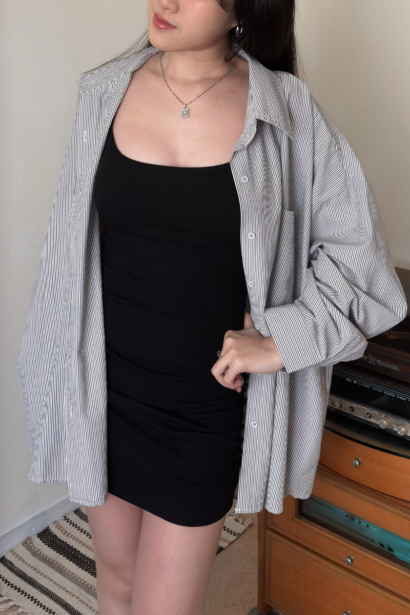 抓皺貼臀洋裝_黑_3_800x1200