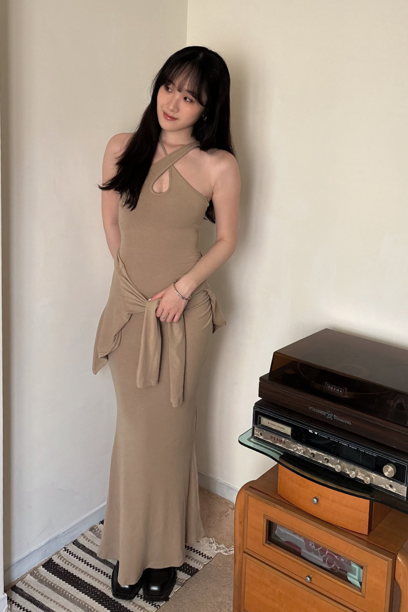 美背交叉長洋裝套裝_奶茶_5_800x1200