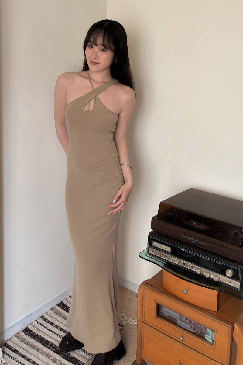 美背交叉長洋裝套裝_奶茶_8_800x1200