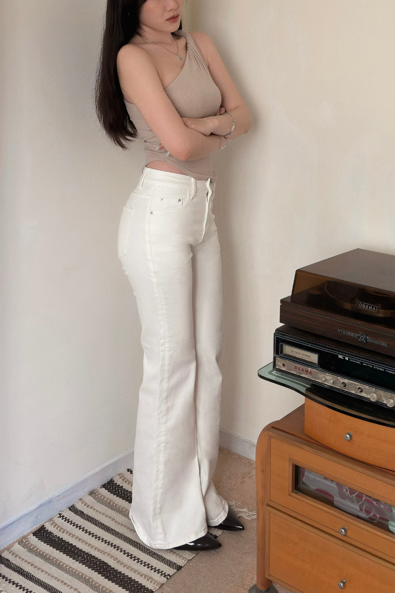 扭結感斜肩上衣_奶茶_2_800x1200