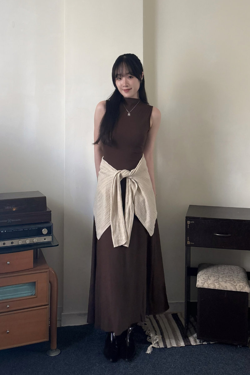 半領針織洋裝_咖_7