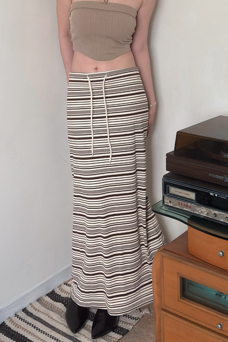 知性美橫條長裙_咖_4_800x1200 (1)