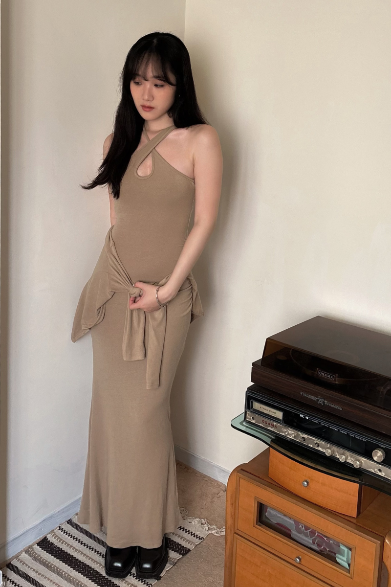 美背交叉長洋裝套裝_奶茶_2_800x1200