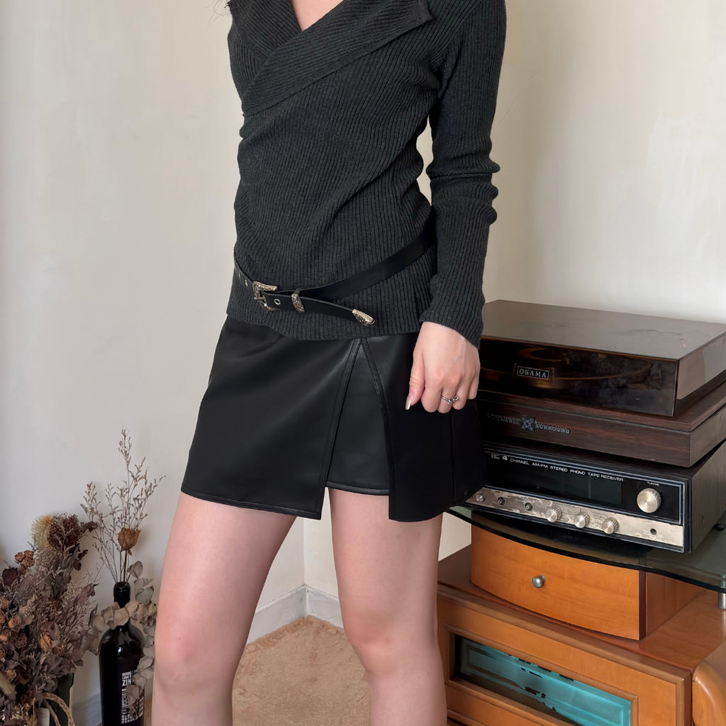 酷辣黑皮裙2