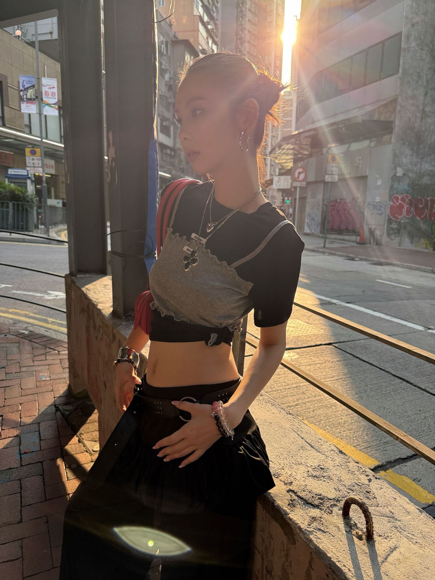 S041623_19