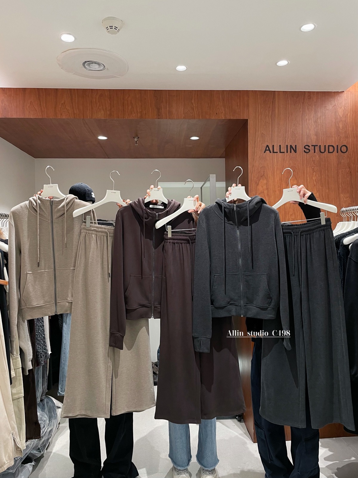 28aeb9249257586270388565175267aa