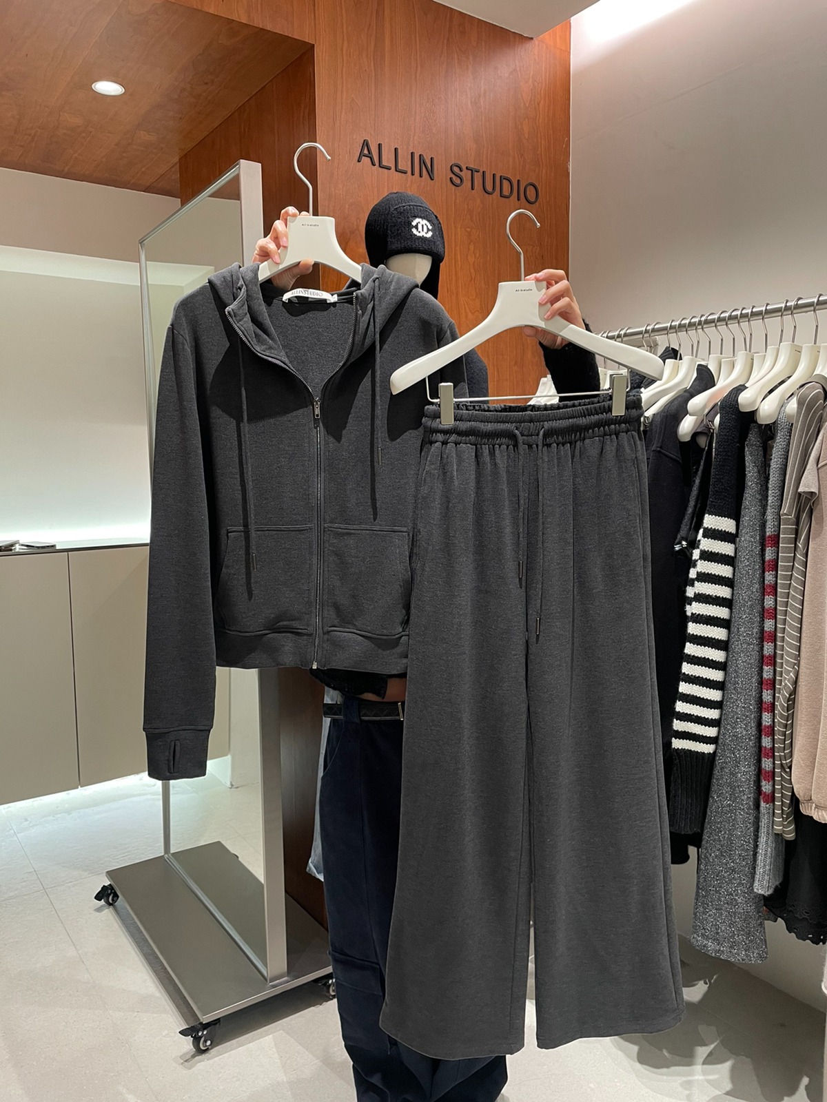 79f3bdca94d95f50d409f155a141ccc1