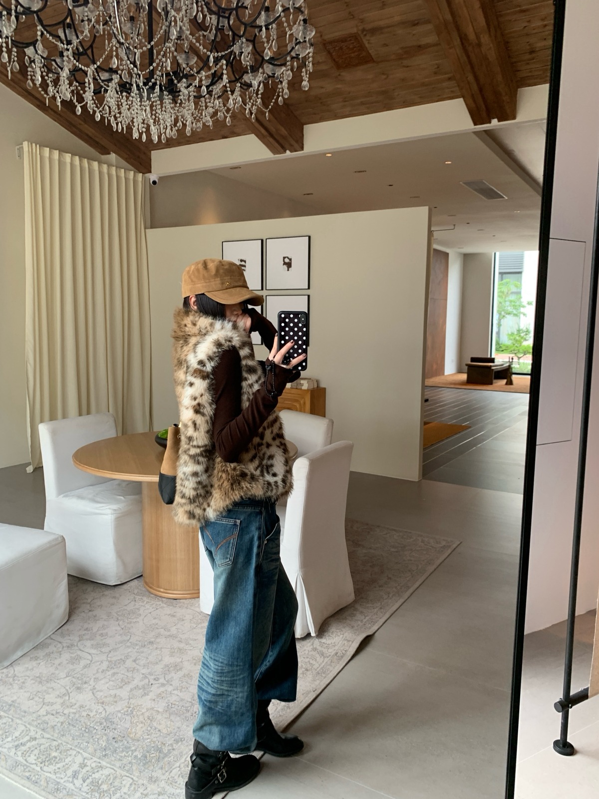 6d5086efb5d2f77e34f6f88b9e20b097