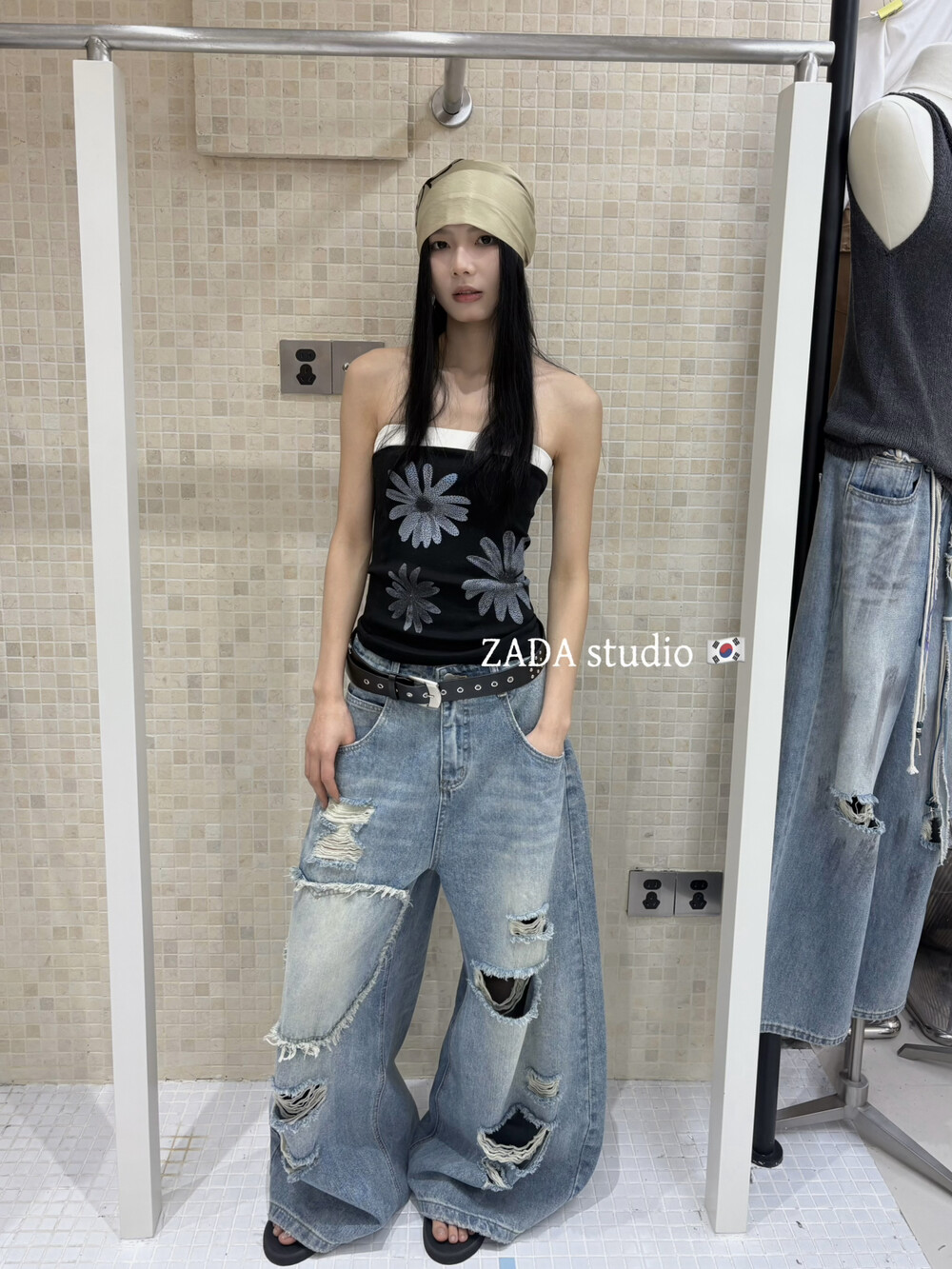 b42598f72a7c72feec36628997574546