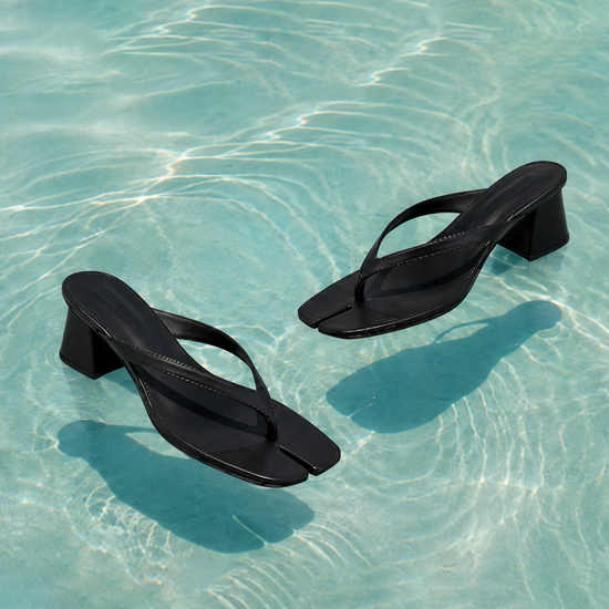 SUMMER SANDALS | X.O.X.O.
