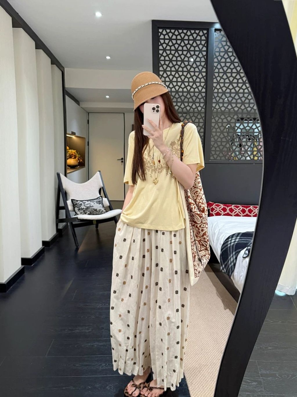 3ee272716c0348f3d3de2abffc8c2bcc