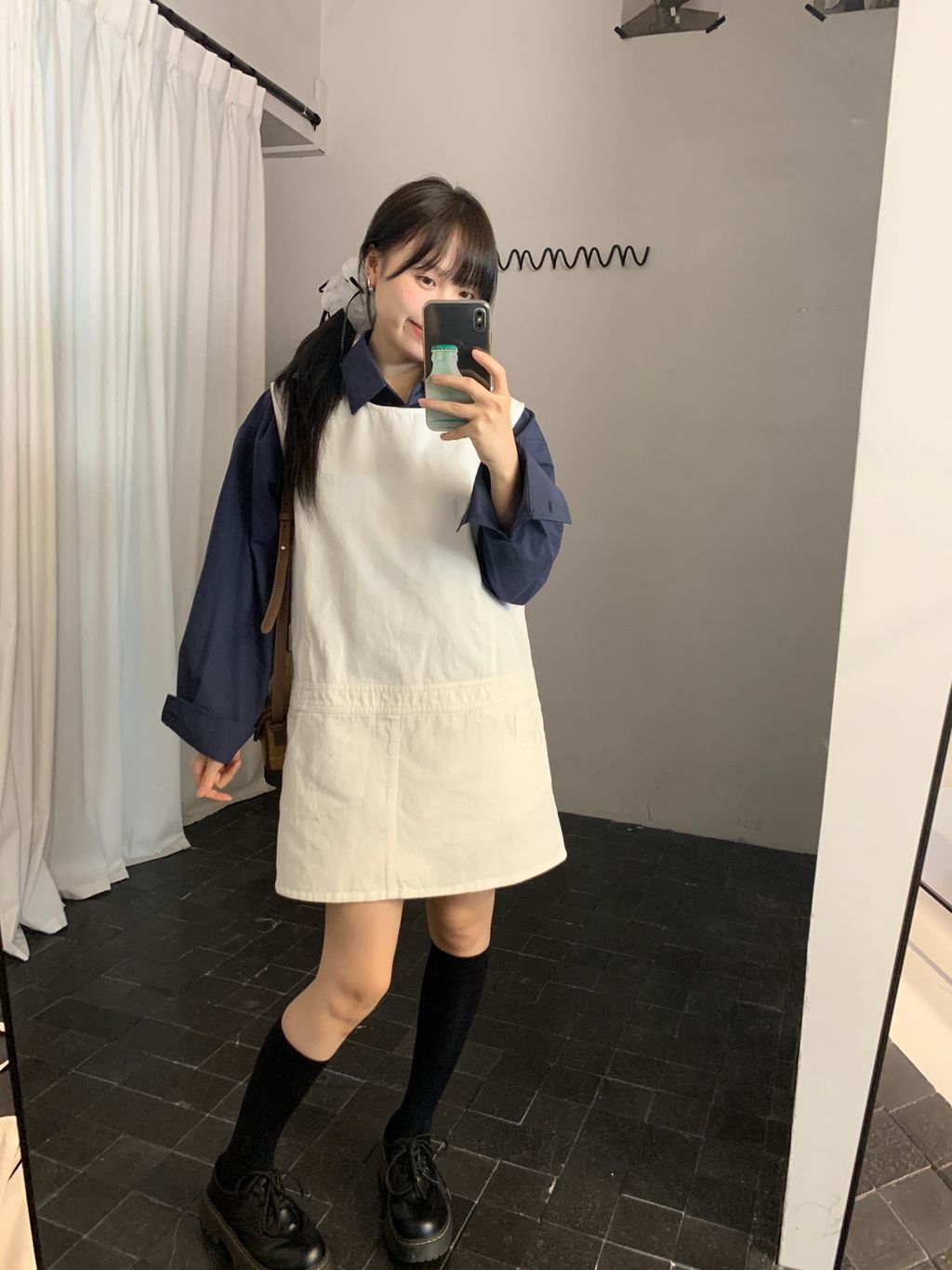 19903dace8c8de489f9b2e91f9590102