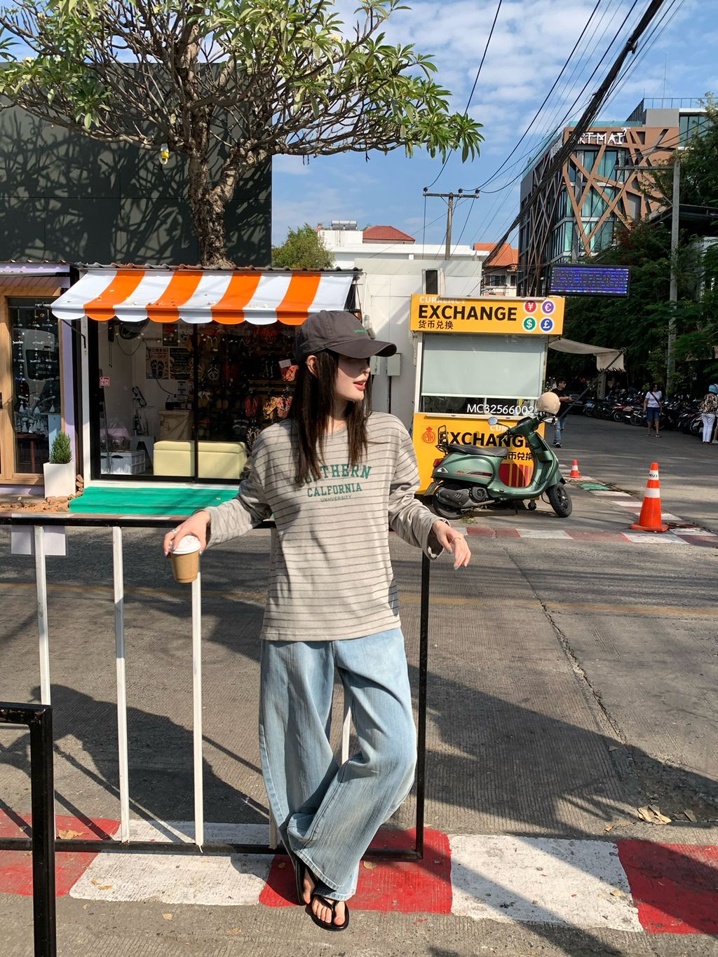 df4f36dcd7aedd1af59e6c5772b4be39