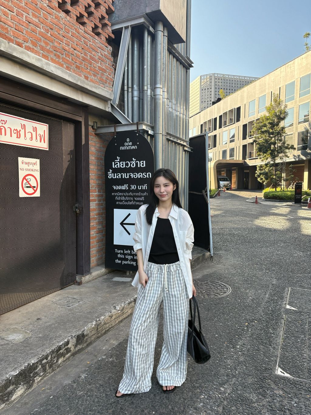 4aae88495371a19648cf1d31c178ed15